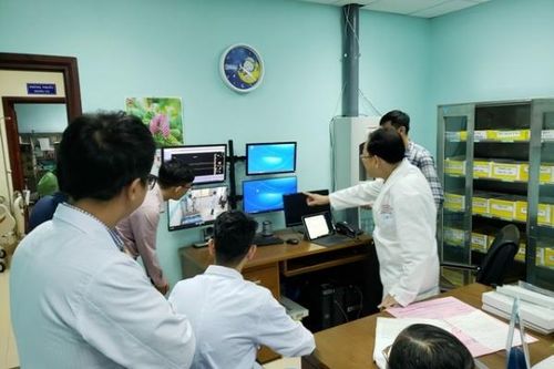 Trung tâm Y tế Côn Đảo cấp cứu thành công bệnh nhân thủng dạ dày nhờ Tele-ICU