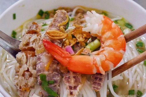 Bánh canh bề bề và những bữa sáng dưới 50.000 đồng ở Vũng Tàu
