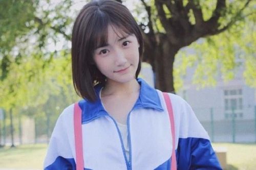 Trường học TQ bị chỉ trích vì nói nữ sinh mất trinh khó có chồng