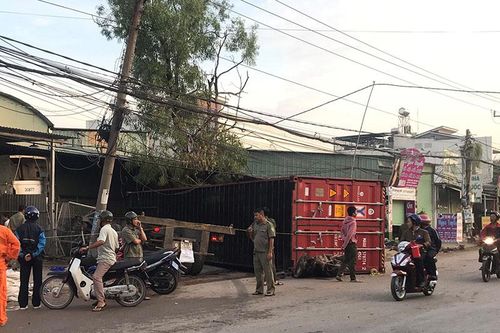 Tin tức tai nạn giao thông mới nhất hôm nay 29/7: Va chạm với xe ô tô khách, người đàn ông tử vong tại chỗ