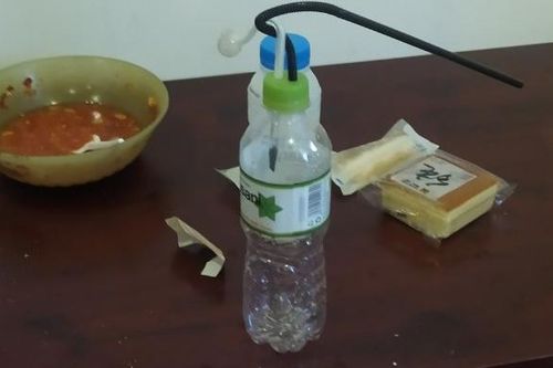 Vào khách sạn 'đập đá'