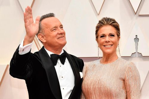 Vợ chồng Tom Hanks trở thành công dân Hy Lạp