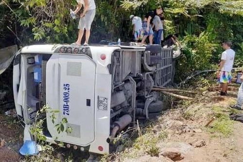 Từ vụ tai nạn thảm khốc ở Quảng Bình: Làm gì để thuê xe đi du lịch an toàn?