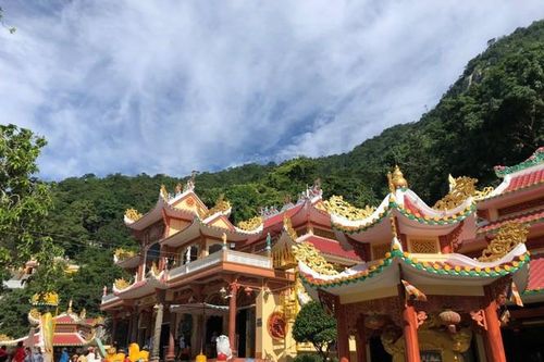 Bộ Văn hóa lưu ý việc xây dựng tượng Phật Bà trên núi bà Đen