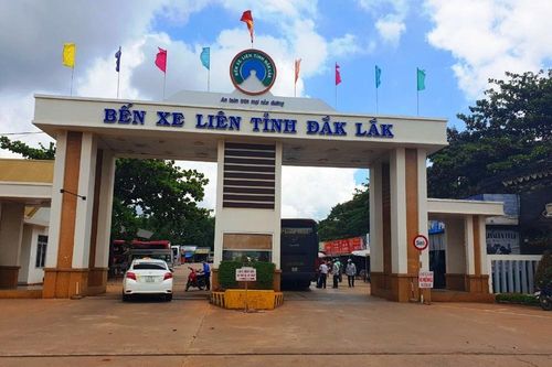 Cách ly tài xế Grab chở cô gái Đắk Lắk nghi mắc COVID-19