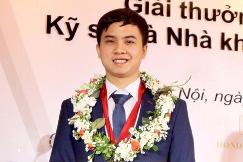 Những điều bình dị vun đắp tình yêu Hóa học cho chàng thủ khoa Trương Tấn Sang