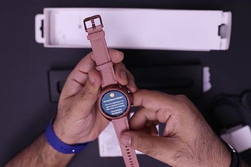 Lộ diện hình ảnh Galaxy Watch 3 trước ngày ra mắt