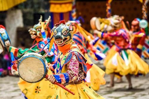 Vẻ đẹp ít người biết tới ở vùng đất kỳ lạ nhất thế giới Himalaya