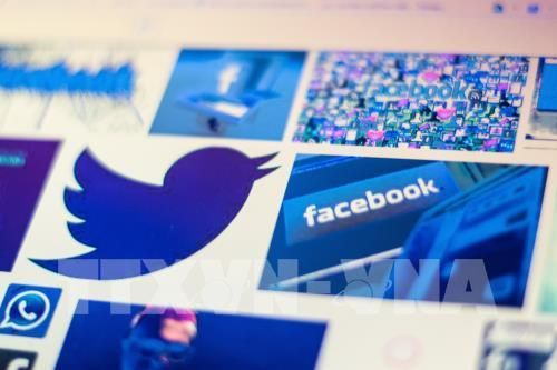 Twitter khóa tính năng đăng bài của con trai Tổng thống Donald Trump