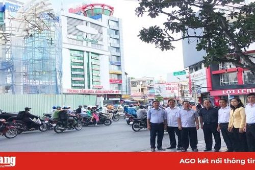 Kiểm tra 2 công trình trọng điểm chuẩn bị khánh thành và đưa vào sử dụng