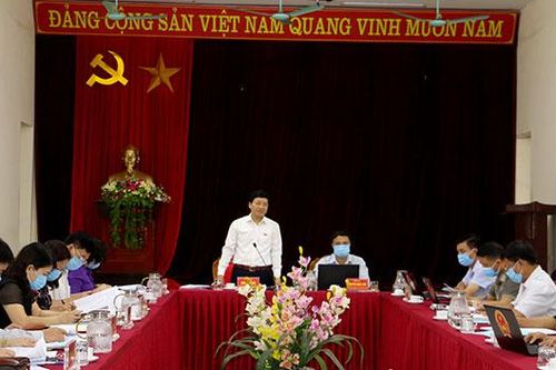 Đoàn ĐBQH tỉnh giám sát về đổi mới chương trình sách giáo khoa giáo dục phổ thông tại huyện Nậm Pồ