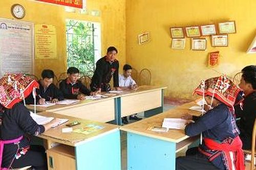 Yên Lập phát triển đảng viên là người dân tộc thiểu số