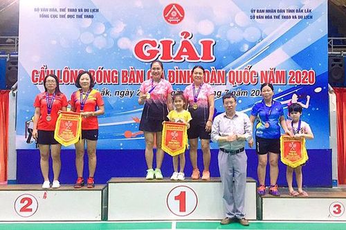 Đoàn Tuyên Quang giành Huy chương Vàng tại Giải cầu lông, bóng bàn gia đình toàn quốc năm 2020
