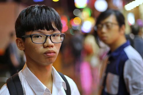 Cảnh sát Hong Kong bắt 4 người theo luật an ninh mới