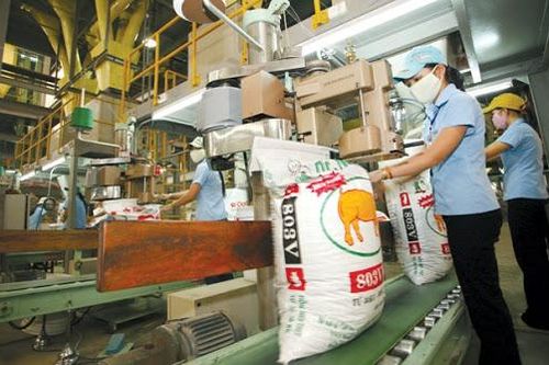 Hàng hóa sản xuất để dùng nội bộ có tính thuế TNDN?