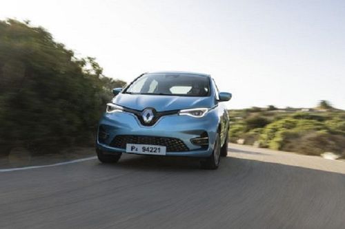 Renault tặng xe điện miễn phí cho cả thị trấn ở Pháp