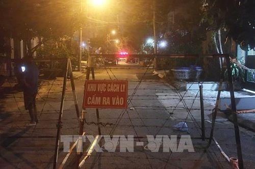 TPHCM phong tỏa một con đường do liên quan đến trường hợp nghi mắc COVID-19