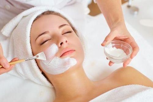 Tại sao chúng ta nên nghỉ skincare mỗi tháng một lần?