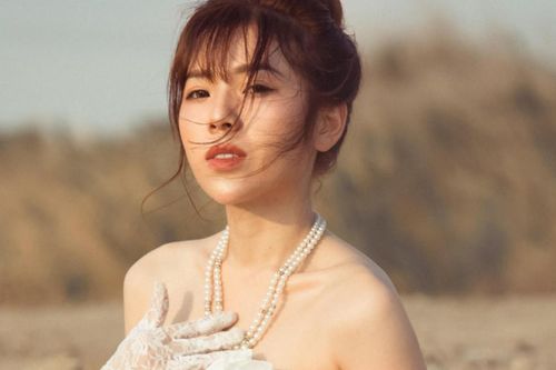 Nữ ca sĩ 9X sở hữu vòng eo 56: Hai lần bị phản bội, nhiều lần bị bầu show gạ gẫm trước cửa phòng khách sạn