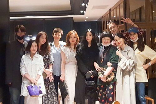 'Bán đảo Peninsula' đạt 3 triệu vé: Son Ye Ji - Lee Byung Hun, Seohyun cùng 15 sao Hàn kéo nhau đi xem