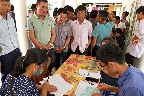 Hơn 661 triệu đồng chi trả cho người dân góp đất trồng cao su