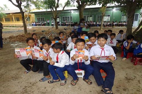 Đẩy mạnh hơn nữa việc xây dựng trường học không khói thuốc