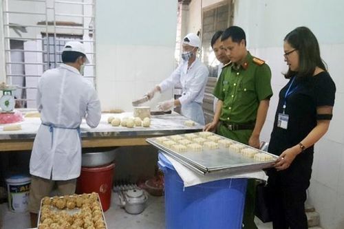Đảm bảo an toàn thực phẩm trong dịp Tết Trung thu năm 2020