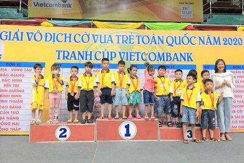 Đoàn Lào Cai đoạt 5 huy chương tại Giải Vô địch cờ vua trẻ toàn quốc