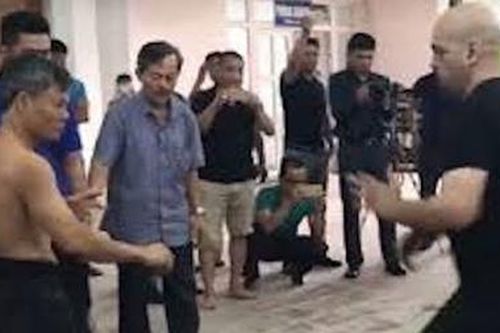 Võ sư bị nhóm thanh niên đánh nhập viện