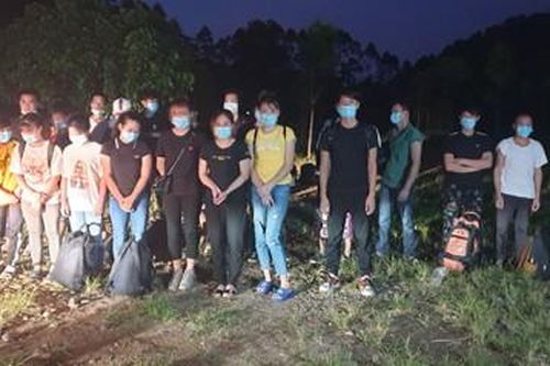 Quảng Ninh: Phát hiện nhiều nhóm người nhập cảnh trái phép qua sông biên giới, đưa vào khu cách ly tập trung