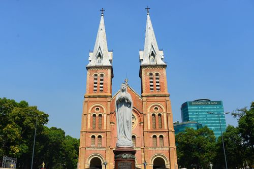 Tổng giáo phận TP.HCM tạm ngưng thánh lễ