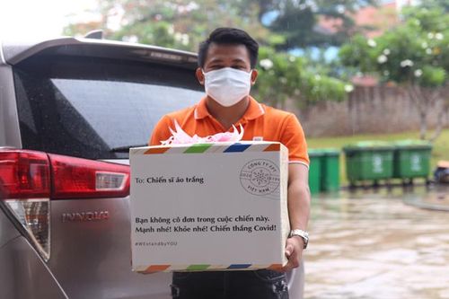 FPT tiếp sức cho đội ngũ y tế phòng, chống Covid-19 tại Đà Nẵng