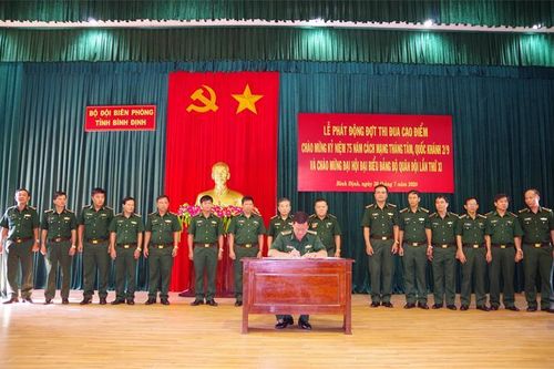 Phát động thi đua cao điểm chào mừng Cách mạng Tháng Tám và Quốc khánh 2-9