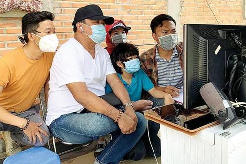 Hậu trường 'dở khóc dở cười' của đoàn phim Việt mùa dịch Covid-19