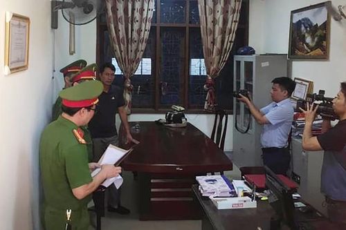 Khởi tố 2 vụ án, 3 bị can liên quan đến vụ 'biến' 231 người Thái thành người Ơ Đu ở Nghệ An