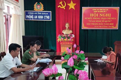 Bị phạt 5 triệu đồng vì đăng tin hoang báo có người mắc COVID-19