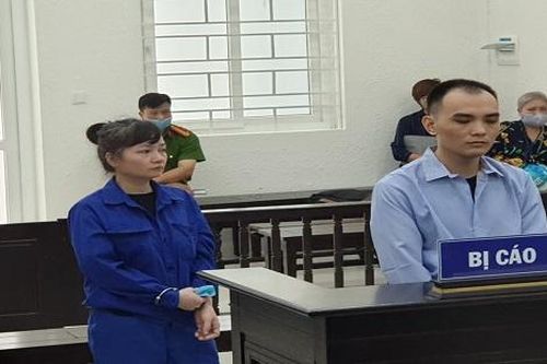 Kết đắng cho nữ bị cáo U50 cùng người tình 9X đi buôn hàng cấm