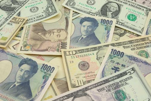 Chính phủ Nhật Bản cảnh báo về đà tăng quá nhanh của đồng yen