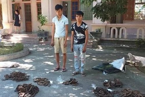 Nghệ An: Thiếu tiền chơi game, 2 đối tượng rủ nhau đi trộm thiết bị đường sắt.