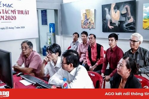 Chấm ảnh thời sự nghệ thuật huyện Tịnh Biên lần thứ II- 2020
