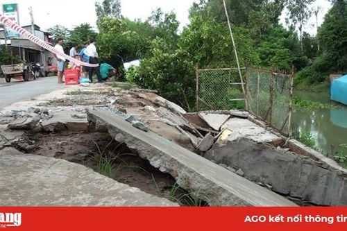 Chợ Mới xảy ra sạt lở hơn 60m ở xã Mỹ Hội Đông, 1 quán cafe sụp hoàn toàn xuống kênh