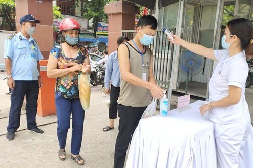 Bệnh viện Đa khoa tỉnh thực hiện phân luồng khám chữa bệnh