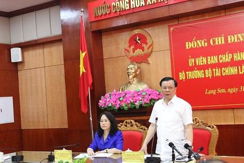 'Phân cấp mạnh hơn, trách nhiệm rõ hơn để đẩy nhanh giải ngân vốn đầu tư công'