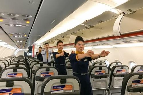 Pacific Airlines ra mắt đồng phục tiếp viên và bộ nhận diện thương hiệu mới