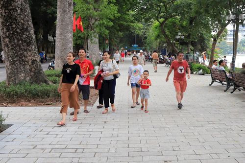 Câu chuyện mười năm, dòng chảy ngàn năm