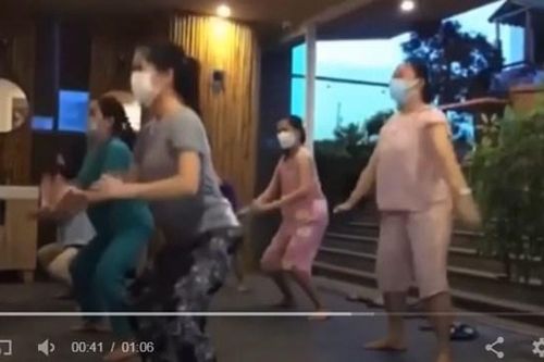 Bác sĩ Bệnh viện Đà Nẵng hít đất, tập thể dục trong khu cách ly