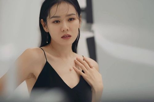 6 sản phẩm dưỡng da nên có của các cô gái trước tuổi 30