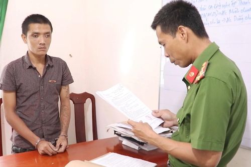 9X bị khởi tố vì trộm 5 quả bưởi