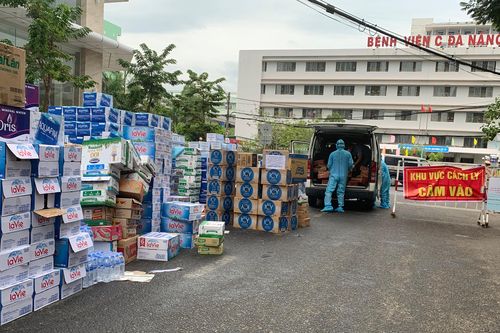 Đà Nẵng - tình người gửi vào 'tiền tuyến' chống dịch