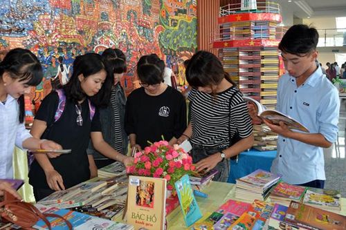 Hưng Yên xây dựng và phát huy hiệu quả thiết chế văn hóa cơ sở